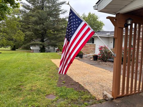 Tiny photo for 433 Stinson Drive, Mt Vernon, IL 62864 (MLS # 12627376)