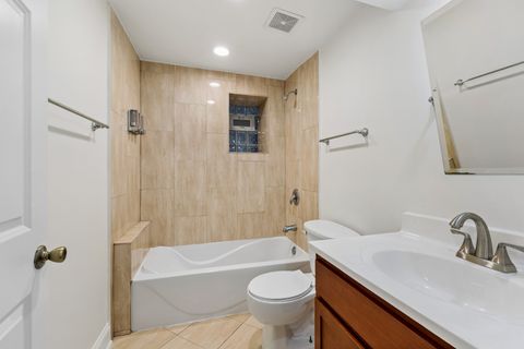Tiny photo for 6209 S University Avenue #1, Chicago, IL 60637 (MLS # 12595448)