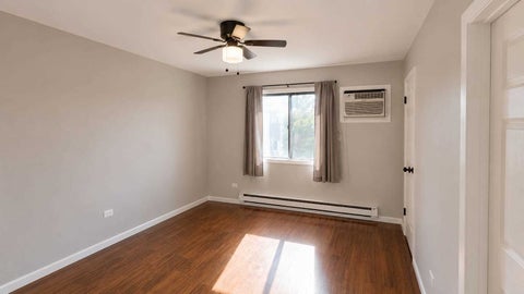 Tiny photo for 182 S Waters Edge Drive #301, Glendale Heights, IL 60139 (MLS # 12715674)