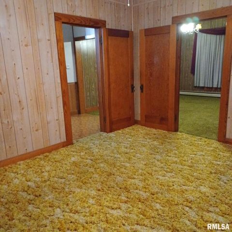 Tiny photo for 1607 S Carbon Street, Marion, IL 62959 (MLS # EB460295)