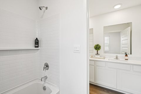 Tiny photo for 2424 Semillon Street, Oswego, IL 60543 (MLS # 12585403)