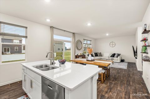 Tiny photo for 2606 Seeley Street, Yorkville, IL 60560 (MLS # 12541763)