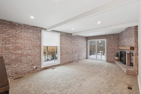 Tiny photo for 6803 N KEELER Avenue, Lincolnwood, IL 60712 (MLS # 12624906)