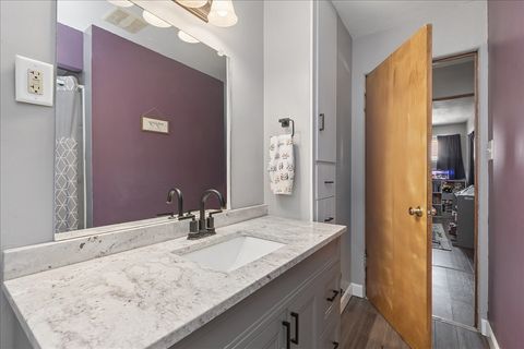 Tiny photo for 1609 Oakland Avenue, Crest Hill, IL 60403 (MLS # 12658021)