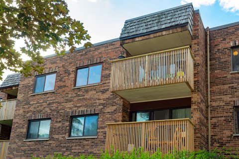 Tiny photo for 925 Spring Hill Drive #311, Northbrook, IL 60062 (MLS # 12681444)