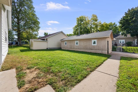 Tiny photo for 1304 Smalley Street, Muscatine, IA 52761 (MLS # 12770918)