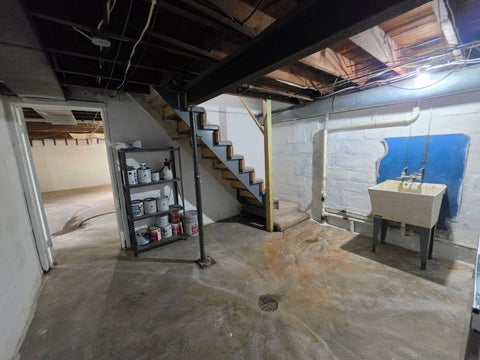 Tiny photo for 1304 Smalley Street, Muscatine, IA 52761 (MLS # 12770918)