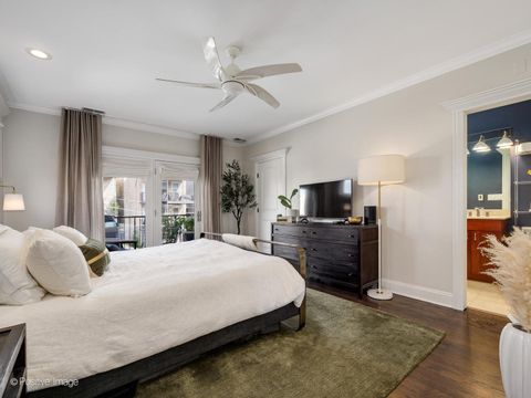 Tiny photo for 3541 N Wilton Avenue #2, Chicago, IL 60657 (MLS # 12462093)