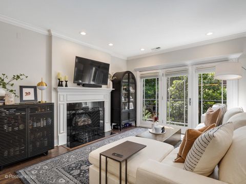 Tiny photo for 3541 N Wilton Avenue #2, Chicago, IL 60657 (MLS # 12462093)
