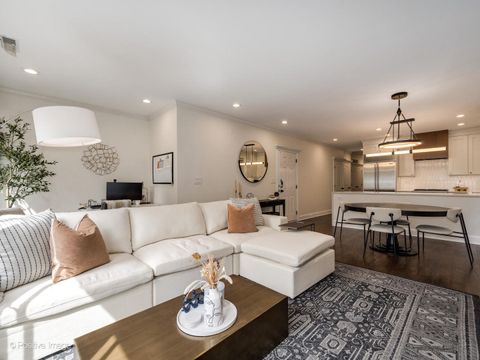 Tiny photo for 3541 N Wilton Avenue #2, Chicago, IL 60657 (MLS # 12462093)