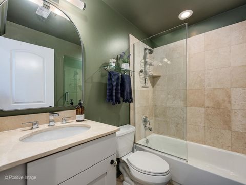 Tiny photo for 3541 N Wilton Avenue #2, Chicago, IL 60657 (MLS # 12462093)