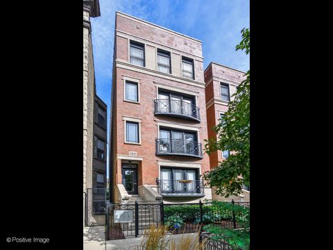 Photo of 3541 N Wilton Avenue #2, Chicago, IL 60657 (MLS # 12462093)