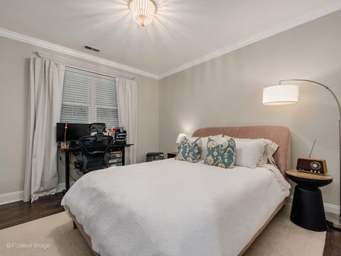 Tiny photo for 3541 N Wilton Avenue #2, Chicago, IL 60657 (MLS # 12462093)