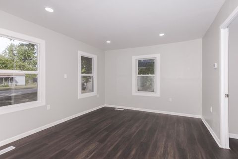 Tiny photo for 306 E Martin Street, Forrest, IL 61741 (MLS # 12487563)