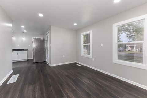 Tiny photo for 306 E Martin Street, Forrest, IL 61741 (MLS # 12487563)