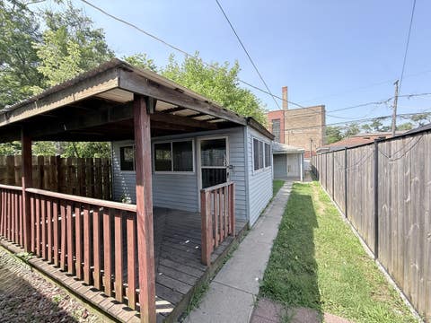 Tiny photo for 1426 W 112th Place, Chicago, IL 60643 (MLS # 12704377)