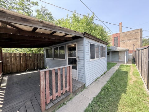 Tiny photo for 1426 W 112th Place, Chicago, IL 60643 (MLS # 12704377)
