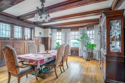 Tiny photo for 1008 Mississippi Avenue, Davenport, IA 52803 (MLS # 12596886)
