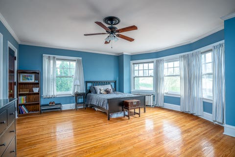 Tiny photo for 1008 Mississippi Avenue, Davenport, IA 52803 (MLS # 12596886)