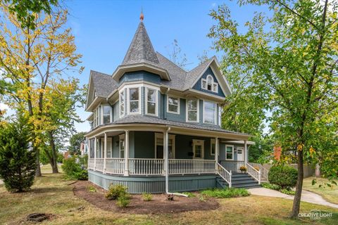 Photo of 602 Prospect Street, Elgin, IL 60120 (MLS # 12488929)