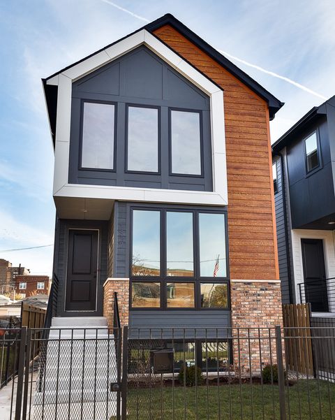 Photo of 1837 N Lawndale Avenue, Chicago, IL 60647 (MLS # 12537425)