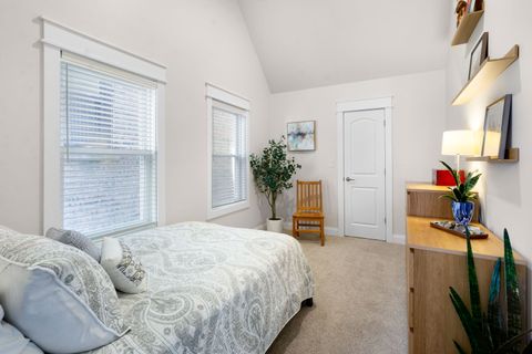 Tiny photo for Chicago, IL 60660 (MLS # 12478280)