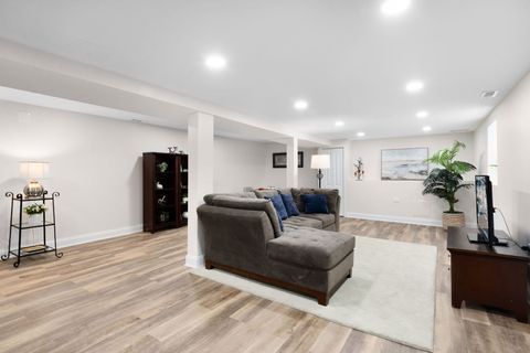 Tiny photo for Chicago, IL 60660 (MLS # 12478280)
