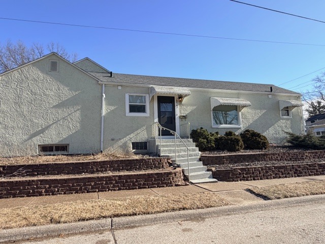 539 W 29th Streets