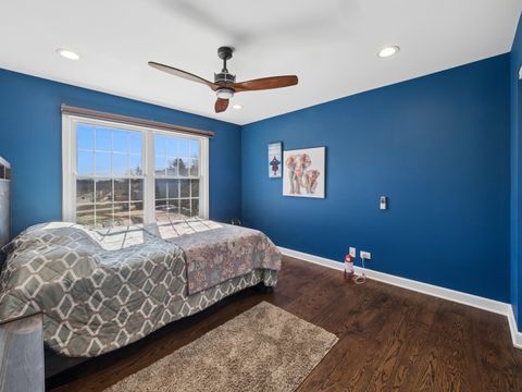 Tiny photo for 622 Oxford Court, Lindenhurst, IL 60046 (MLS # 12580364)