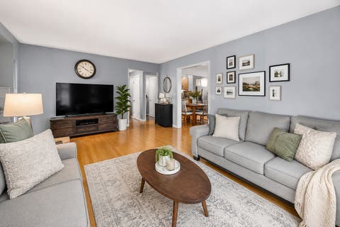 Tiny photo for 1551 Balmoral Avenue #1551, Westchester, IL 60154 (MLS # 12686900)