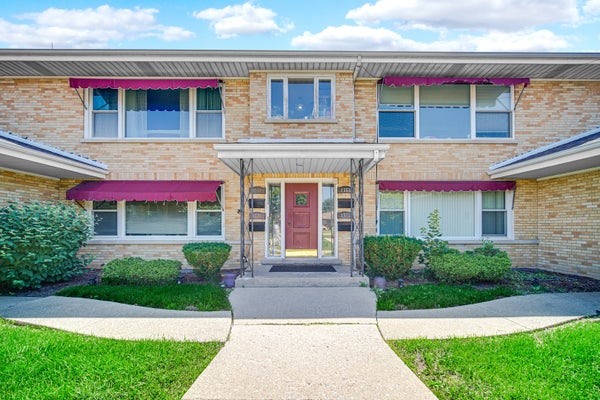 1551 BALMORAL AVE # 1551, WESTCHESTER, IL 60154 - Image 86aed0154a508ca449f9b7eafc2d844f/2007430220
