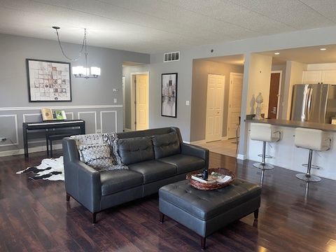 Tiny photo for 875 E 22nd Street #204, Lombard, IL 60148 (MLS # 12565554)