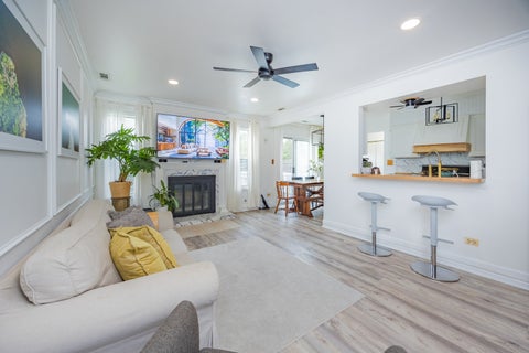Tiny photo for 5117 Pembrook Court #10-B, Gurnee, IL 60031 (MLS # 12786078)