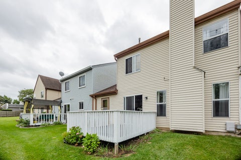 Tiny photo for 5117 Pembrook Court #10-B, Gurnee, IL 60031 (MLS # 12786078)
