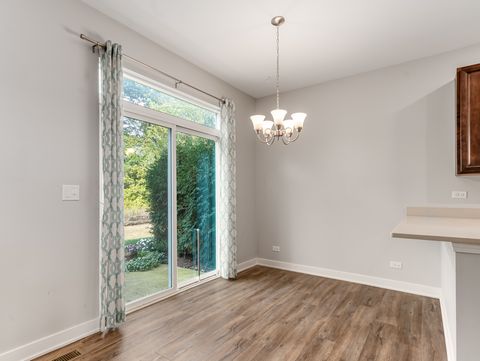 Tiny photo for 1676 Carlstedt Drive, Batavia, IL 60510 (MLS # 12553550)