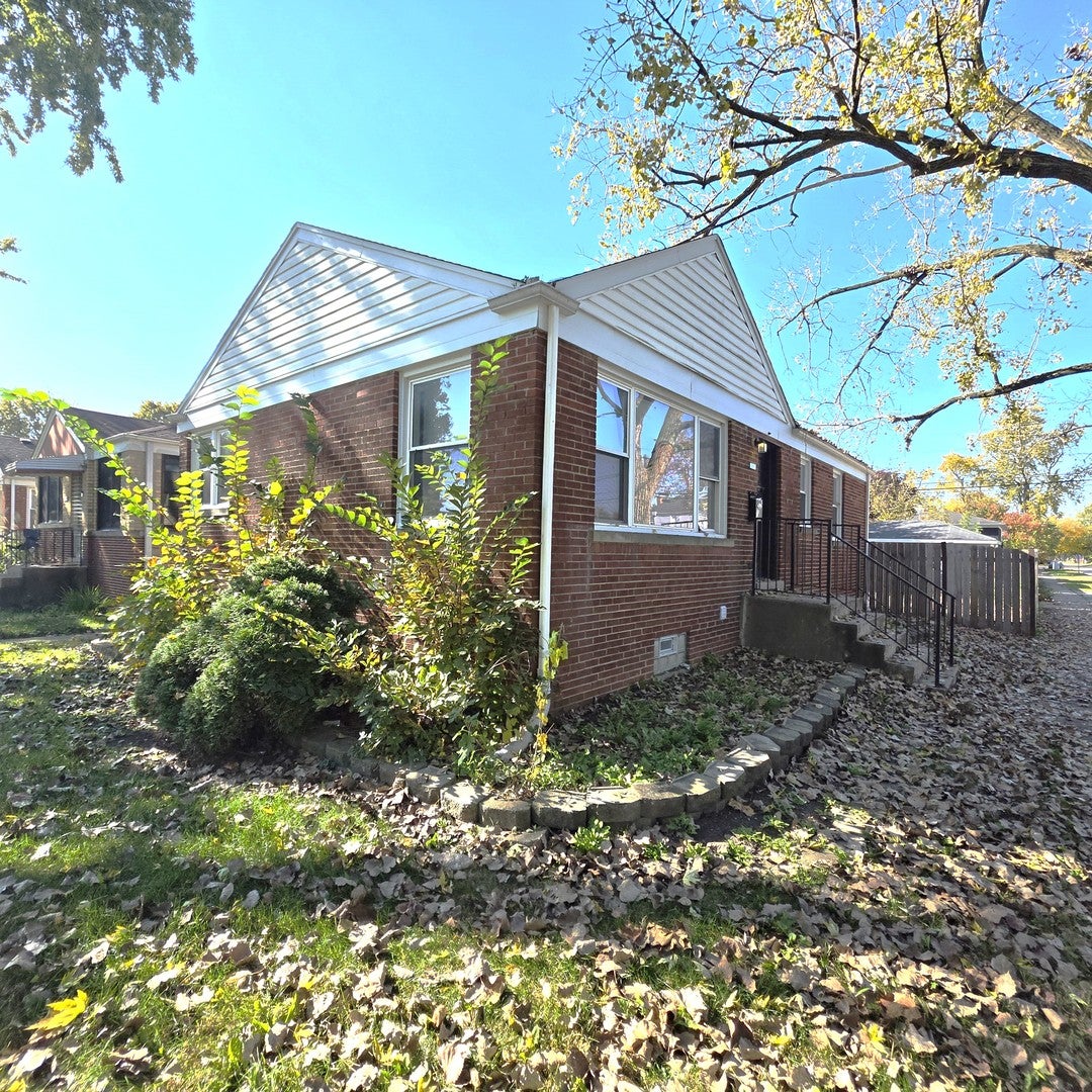 2000 S 3rd Avenue