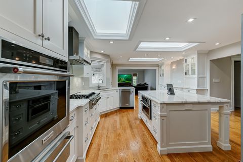 Tiny photo for 10809 W 142nd Street, Orland Park, IL 60467 (MLS # 12687495)