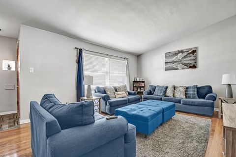 Tiny photo for 733 Ashland Avenue, Chicago Heights, IL 60411 (MLS # 12458558)
