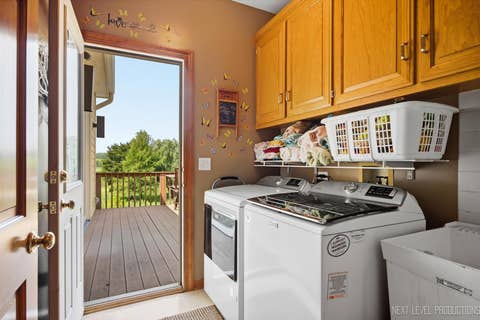 Tiny photo for 39W044 Foxwood Lane, St. Charles, IL 60175 (MLS # 12735479)