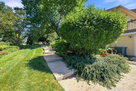 Tiny photo for 39W044 Foxwood Lane, St. Charles, IL 60175 (MLS # 12735479)