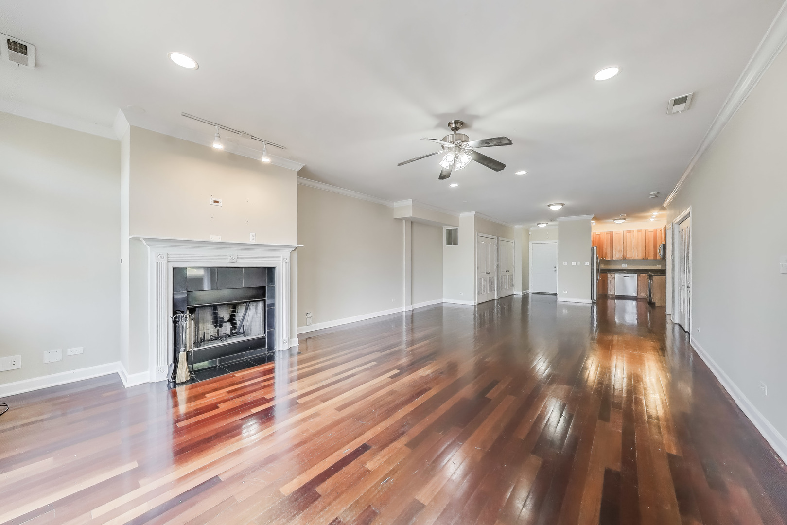 4043 S Drexel Boulevard
