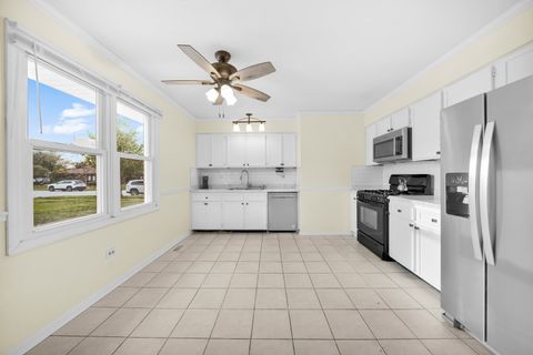 Tiny photo for 5911 W 125th Place, Alsip, IL 60803 (MLS # 12666864)