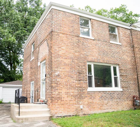 Tiny photo for 9737 S Merrill Avenue, Chicago, IL 60617 (MLS # 12718100)