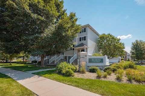 Tiny photo for 335 Lakeshore Drive, Oswego, IL 60543 (MLS # 12726499)