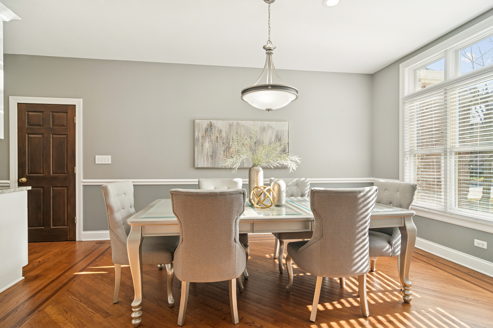 848 W Kenilworth Avenue