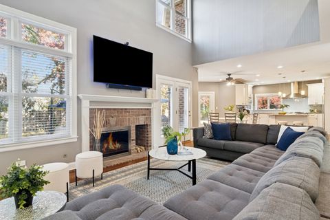 Tiny photo for 848 W Kenilworth Avenue, Palatine, IL 60067 (MLS # 12510522)