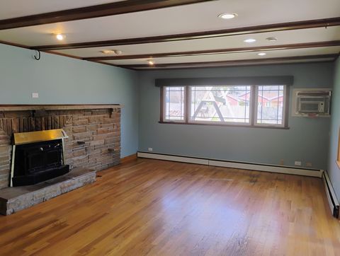 Tiny photo for 17w120 Woodland Avenue, Bensenville, IL 60106 (MLS # 12464194)