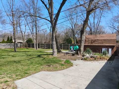 Tiny photo for 17w120 Woodland Avenue, Bensenville, IL 60106 (MLS # 12464194)