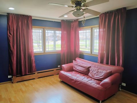 Tiny photo for 17w120 Woodland Avenue, Bensenville, IL 60106 (MLS # 12464194)