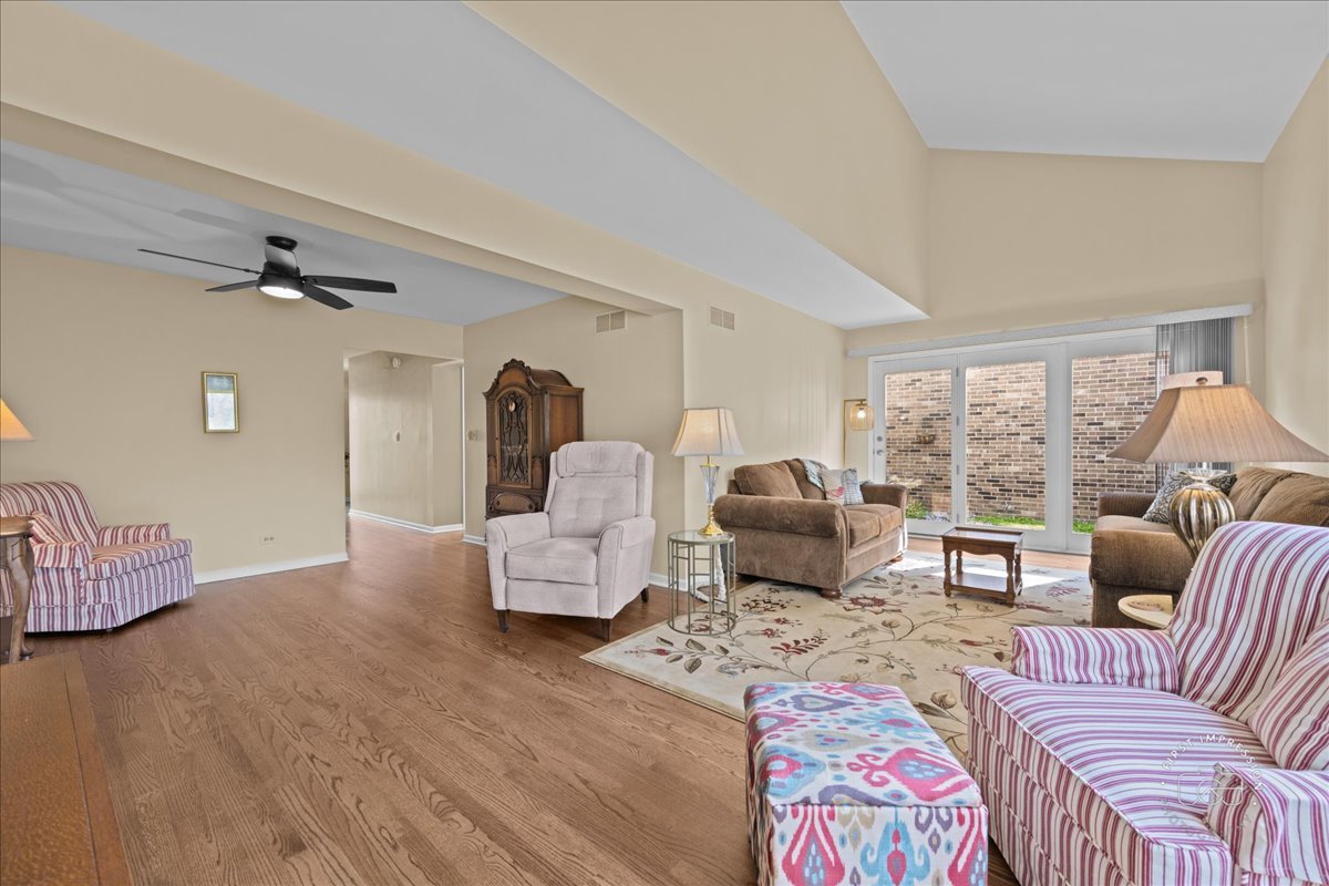 2122 Fox Run